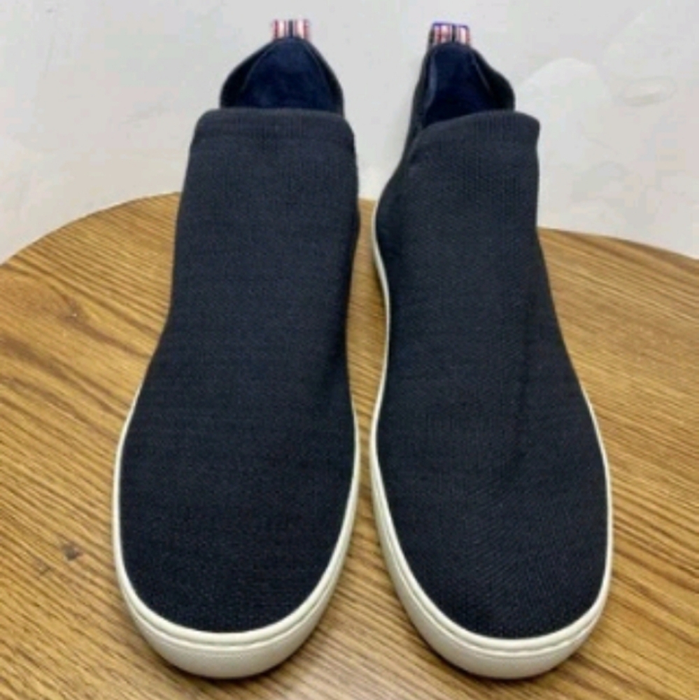 Rothy’s The Chelsea Ankle High Sneakers Slip On Shoes Black Women’s Size 10.5